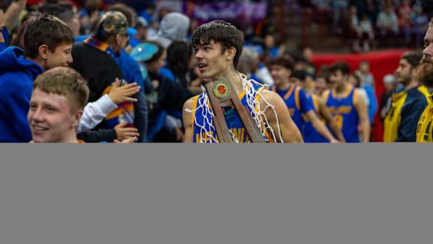 Wellpinit basketball MAIN